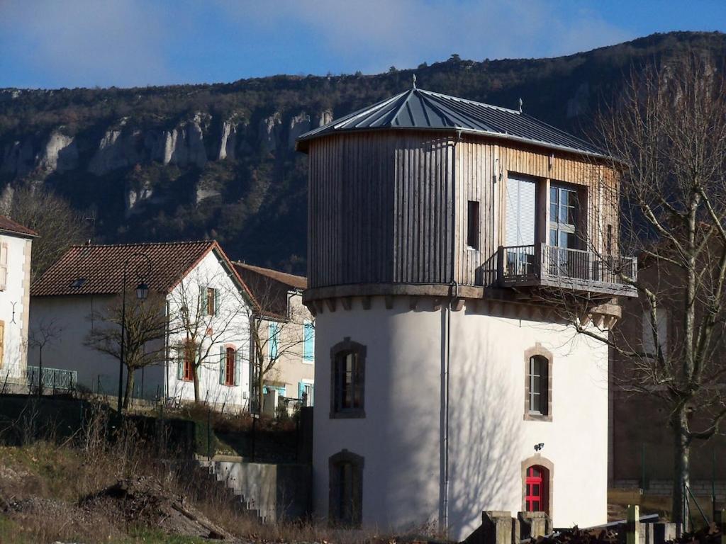 Chateau D'Eau Logement Insolite Tournemire  ภายนอก รูปภาพ