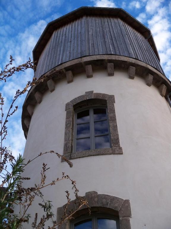 Chateau D'Eau Logement Insolite Tournemire  ภายนอก รูปภาพ